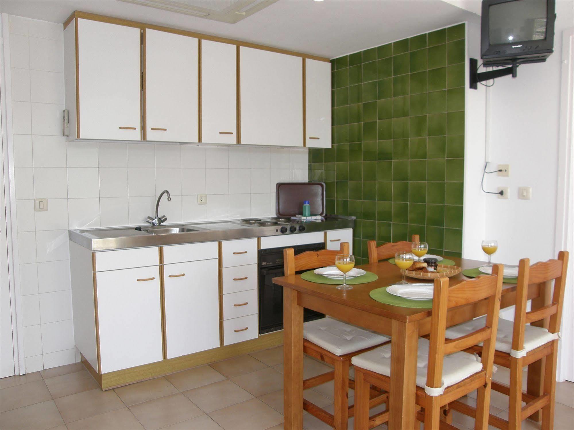 Apartamentos Miami レスタルティット エクステリア 写真