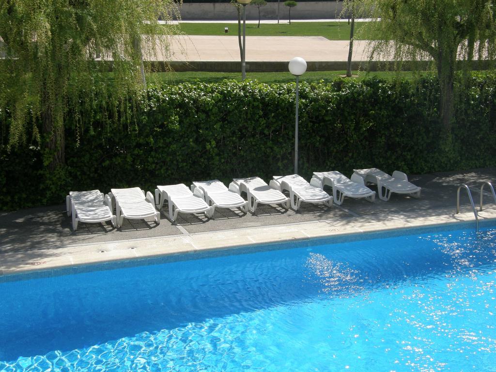 Apartamentos Miami レスタルティット エクステリア 写真